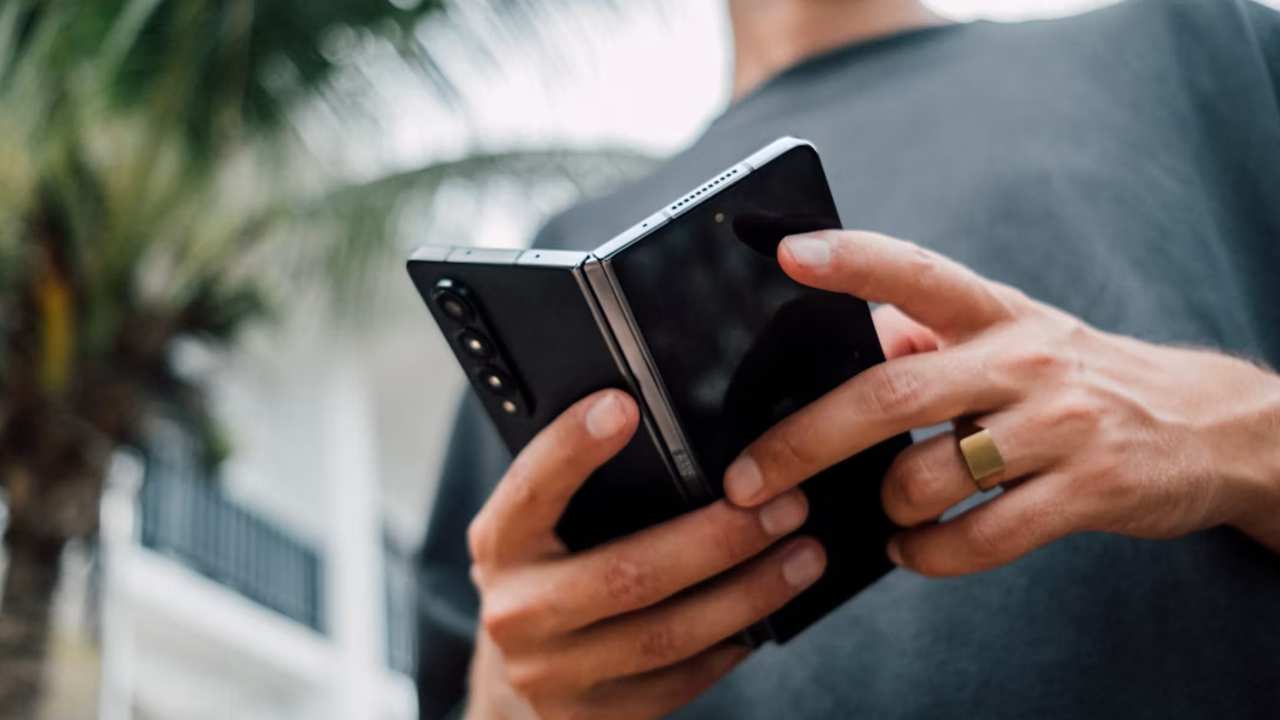 Apple Foldable — As Thin as Two iPhone Airs per Mark Gurman